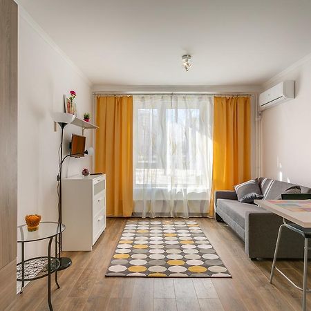 Apartaments On Varshavskoye Shosse, 141 Moszkva Kültér fotó